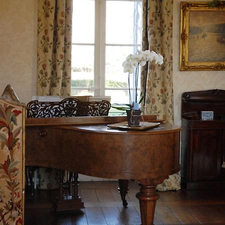 Chambres D'Hotes Chateau De La Puisaye Verneuil d'Avre et d'Iton Luaran gambar