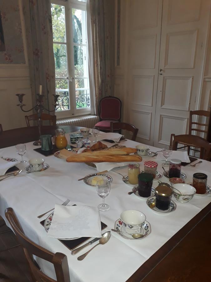 Chambres D'Hotes Chateau De La Puisaye Verneuil d'Avre et d'Iton Luaran gambar